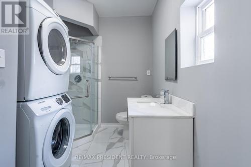 37 Catherine Street, St. Catharines, ON - Indoor Photo Showing Laundry Room