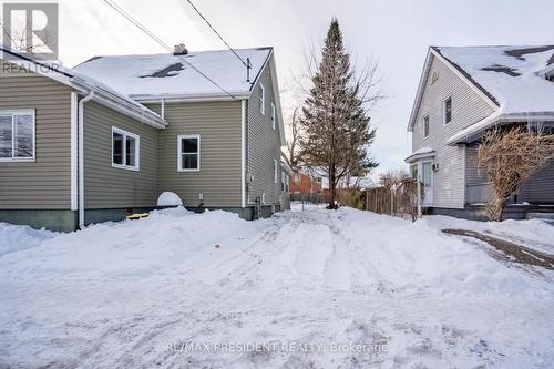 37 Catherine Street, St. Catharines, ON - Outdoor