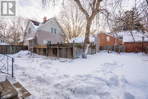 37 Catherine Street, St. Catharines, ON - Outdoor