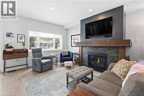 49 Brucedale Avenue E, Hamilton, ON - Indoor Photo Showing Living Room With Fireplace