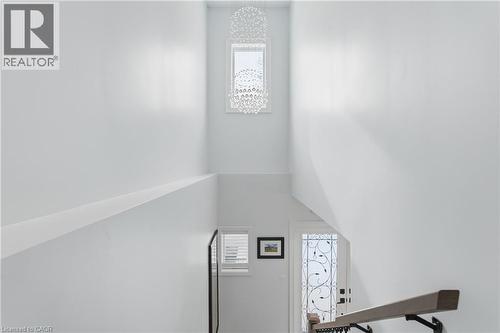 49 Brucedale Avenue E, Hamilton, ON - Indoor