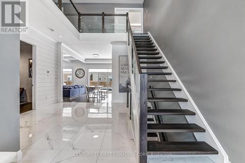 1567 Blackwell Boulevard, London North (North D), ON - Indoor Photo Showing Other Room