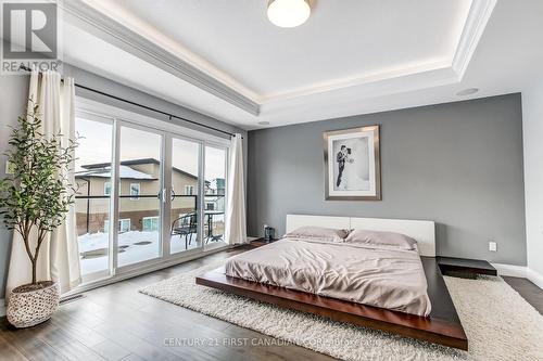 1567 Blackwell Boulevard, London North (North D), ON - Indoor Photo Showing Bedroom