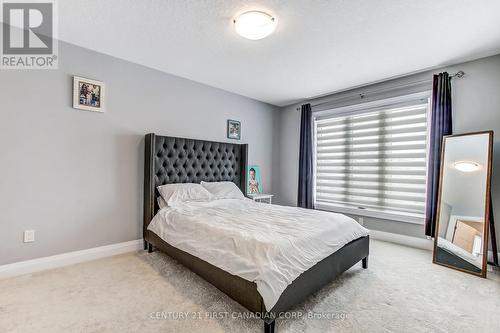 1567 Blackwell Boulevard, London North (North D), ON - Indoor Photo Showing Bedroom