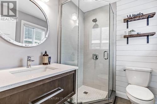 1567 Blackwell Boulevard, London North (North D), ON - Indoor Photo Showing Bathroom