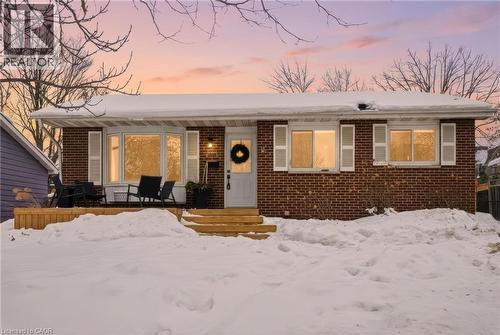 2128 FALMOUTH Terrace  Burlington, ON L7P 1X9