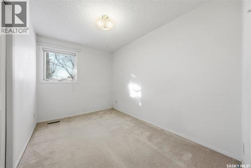 110 Cowley Road, Saskatoon, SK - Indoor Photo Showing Other Room