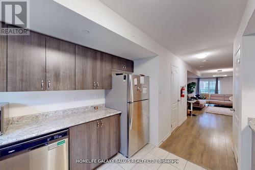 46 Filly Path, Oshawa, ON - Indoor Photo Showing Kitchen