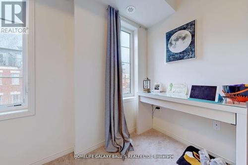 46 Filly Path, Oshawa, ON - Indoor Photo Showing Other Room