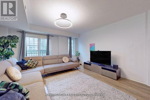 46 Filly Path, Oshawa, ON - Indoor Photo Showing Living Room