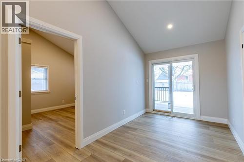 34 Close Avenue, Cambridge, ON - Indoor Photo Showing Other Room