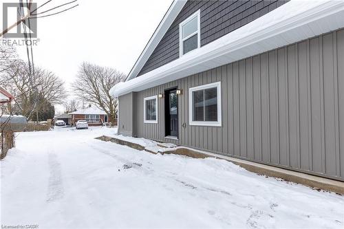 34 Close Avenue, Cambridge, ON - Outdoor