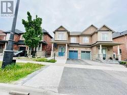 19 SUSSEXVALE DRIVE  Brampton, ON L6R 3S1
