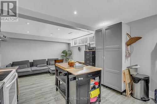 1879 Sandgate Crescent, Mississauga, ON - Indoor