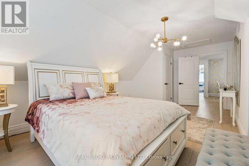 215 Black Maple Court, Kitchener, ON - Indoor Photo Showing Bedroom