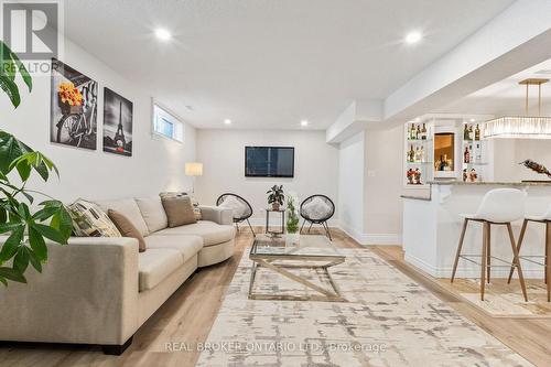 215 Black Maple Court, Kitchener, ON - Indoor Photo Showing Other Room
