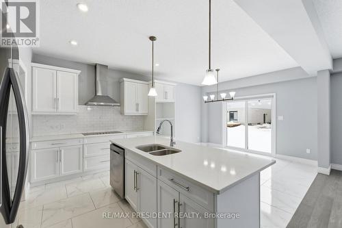 3624 Earlston Cross, London South, ON - Indoor Photo Showing Kitchen With Double Sink With Upgraded Kitchen