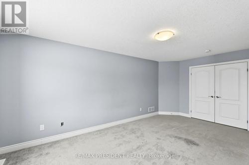 3624 Earlston Cross, London South, ON - Indoor Photo Showing Other Room