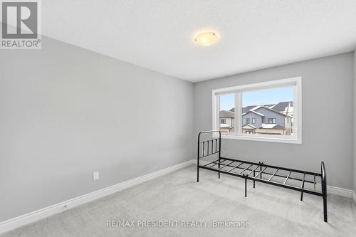 3624 Earlston Cross, London South, ON - Indoor