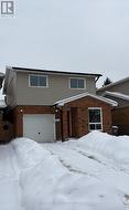 4 SIMMONS BOULEVARD  Brampton, ON L6V 3V5