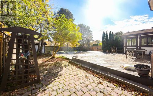 1034 Fredonia Drive, Mississauga, ON - Outdoor