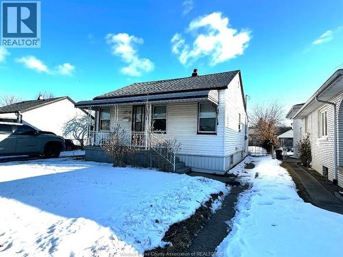 1674 PARENT AVENUE  Windsor, ON N8X 4K1