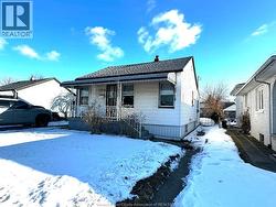 1674 PARENT AVENUE  Windsor, ON N8X 4K1
