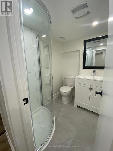 66 Minnewawa Road, Mississauga, ON - Indoor Photo Showing Bathroom