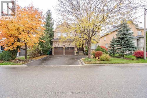 26 EMPEROR DRIVE  Brampton, ON L6P 1X5