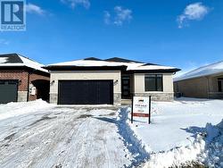 134 STONECREST BOULEVARD  Quinte West (Sidney Ward), ON K8R 0B4