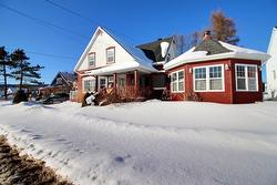 2169 Route du Fleuve  Les Éboulements, QC G0A 2M0