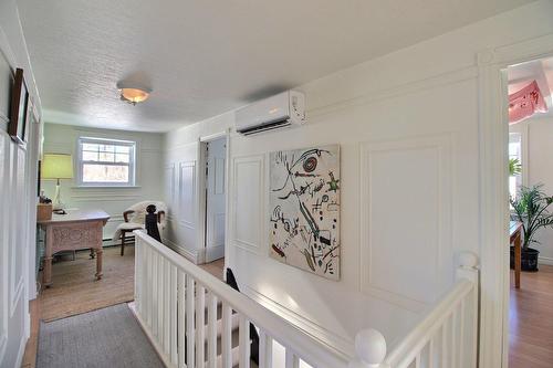 Passageway - 2169 Route Du Fleuve, Les Éboulements, QC - Indoor Photo Showing Other Room