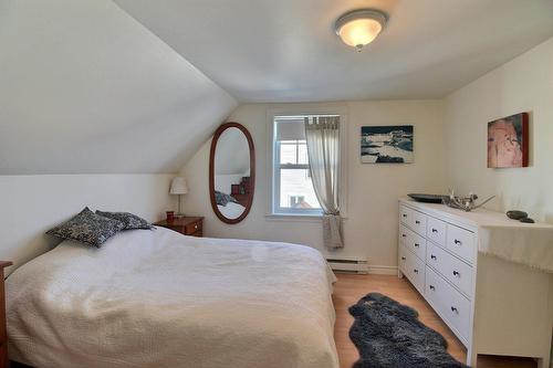 Primary bedroom - 2169 Route Du Fleuve, Les Éboulements, QC - Indoor Photo Showing Bedroom