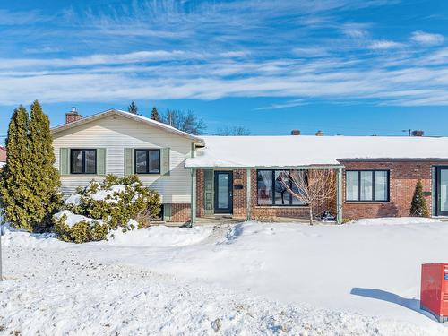 12170 Av. Rigaud  Saint-Hyacinthe, QC J2T 4L1