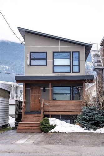 504 Ninth Street  Revelstoke, BC V0E 2S0