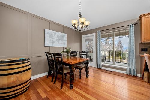 331 Quilchena Drive, Kelowna, BC - Indoor Photo Showing Dining Room