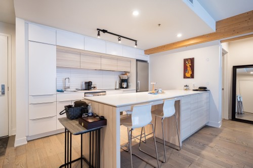 Dinette - 605-350 Rue Eleanor, Montréal (Le Sud-Ouest), QC - Indoor Photo Showing Other Room