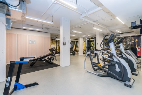 Exercise Room - 605-350 Rue Eleanor, Montréal (Le Sud-Ouest), QC - Indoor Photo Showing Gym Room