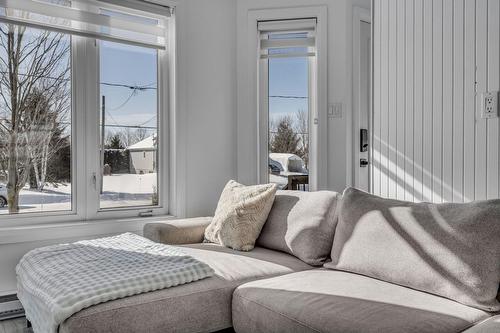Living room - 77 Rue Morin, Scott, QC - Indoor Photo Showing Bedroom