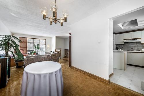 Salle à manger - 357 Rue Frontenac, Dollard-Des-Ormeaux, QC - Indoor Photo Showing Kitchen