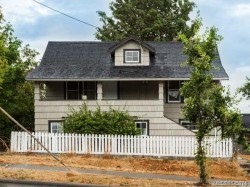 556 Kennedy St  Nanaimo, BC V9R 2J7