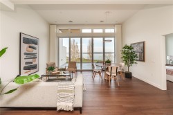 401-9570 Fifth St  Sidney, BC V8L 2W5