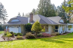 3060 Keparo Rd  Mill Bay, BC V8H 1E5