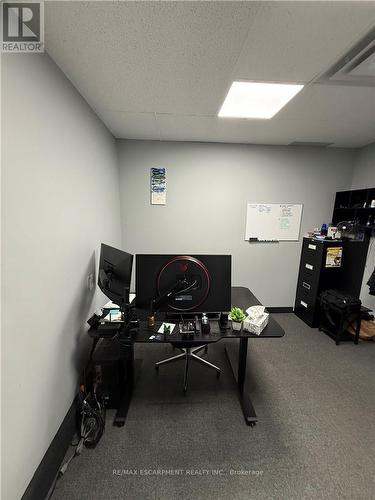 302 Brucedale Avenue, Hamilton, ON 