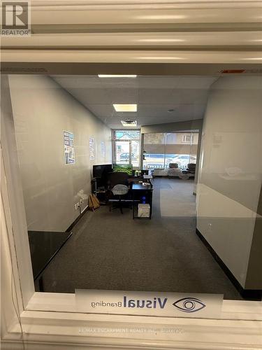 302 Brucedale Avenue, Hamilton, ON 