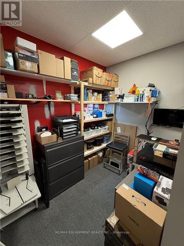 302 Brucedale Avenue, Hamilton, ON 