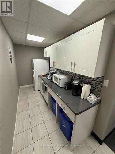 302 Brucedale Avenue, Hamilton, ON 