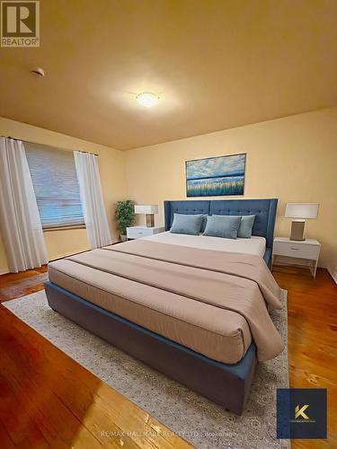 14 Alphonse Crescent, Mississauga, ON - Indoor Photo Showing Bedroom