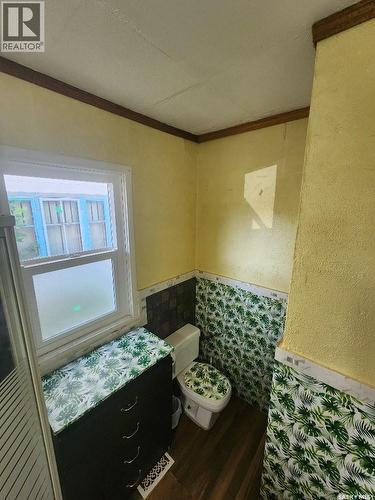 3303 Dewdney Avenue, Regina, SK - Indoor