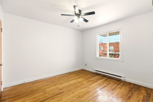 Chambre à coucher - 6-7431 Rue De Lanaudière, Montréal (Villeray/Saint-Michel/Parc-Extension), QC - Indoor Photo Showing Other Room